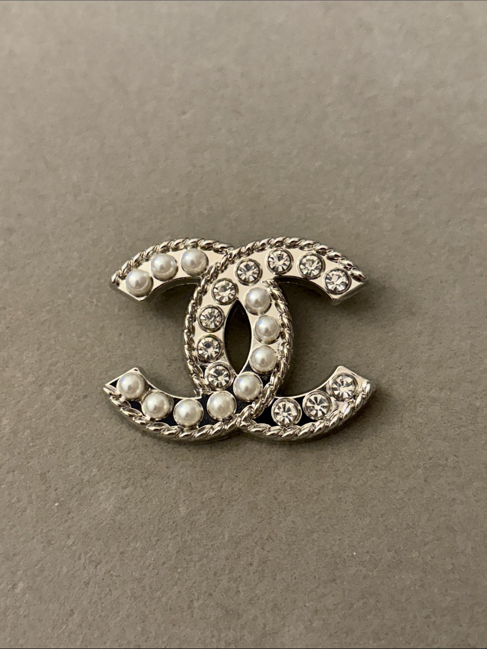 Silver-Tone Pearl & Crystal Interlocking Brooch